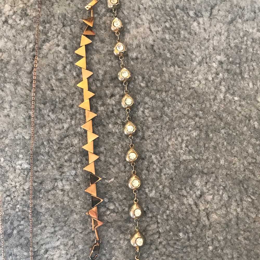 Various jewelry.